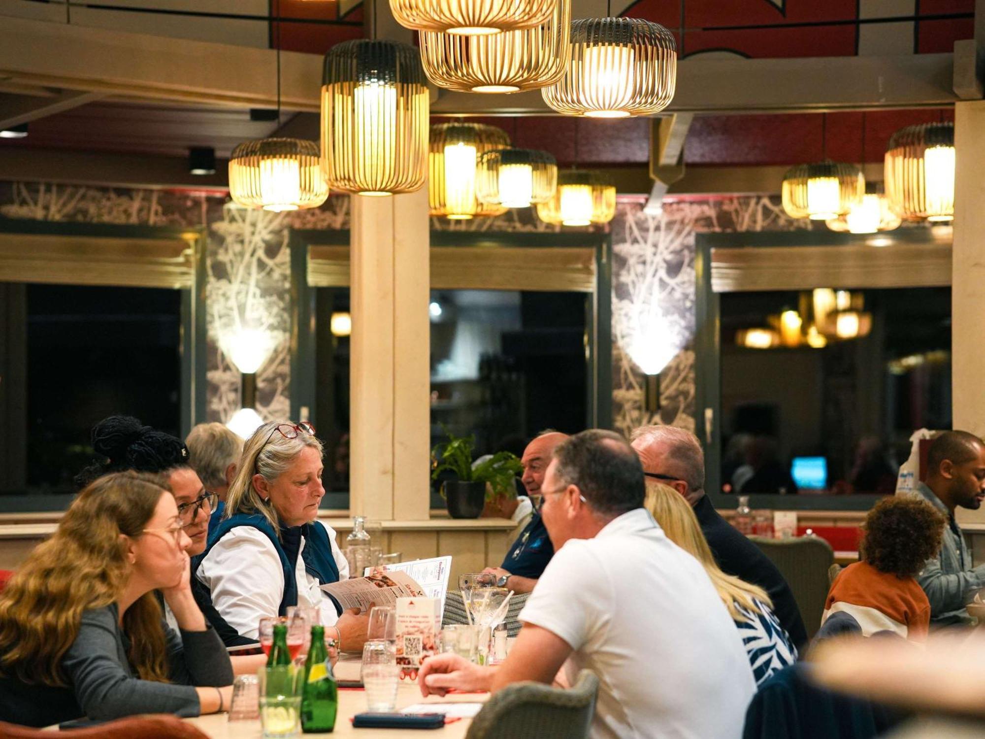 Ibis Caen Porte De Bretagne Bretteville-sur-Odon Eksteriør bilde
